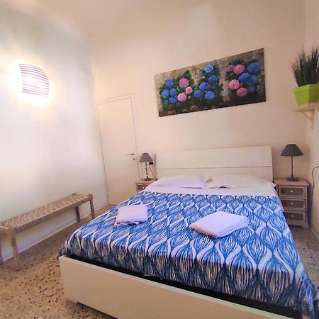 Romantic Liberta Apartment Флоренция Екстериор снимка